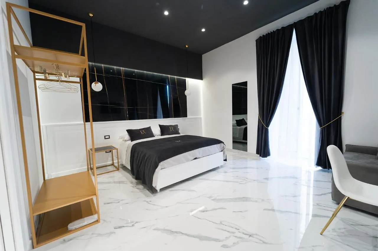Bed & Breakfast Elite Rooms Naples Italy