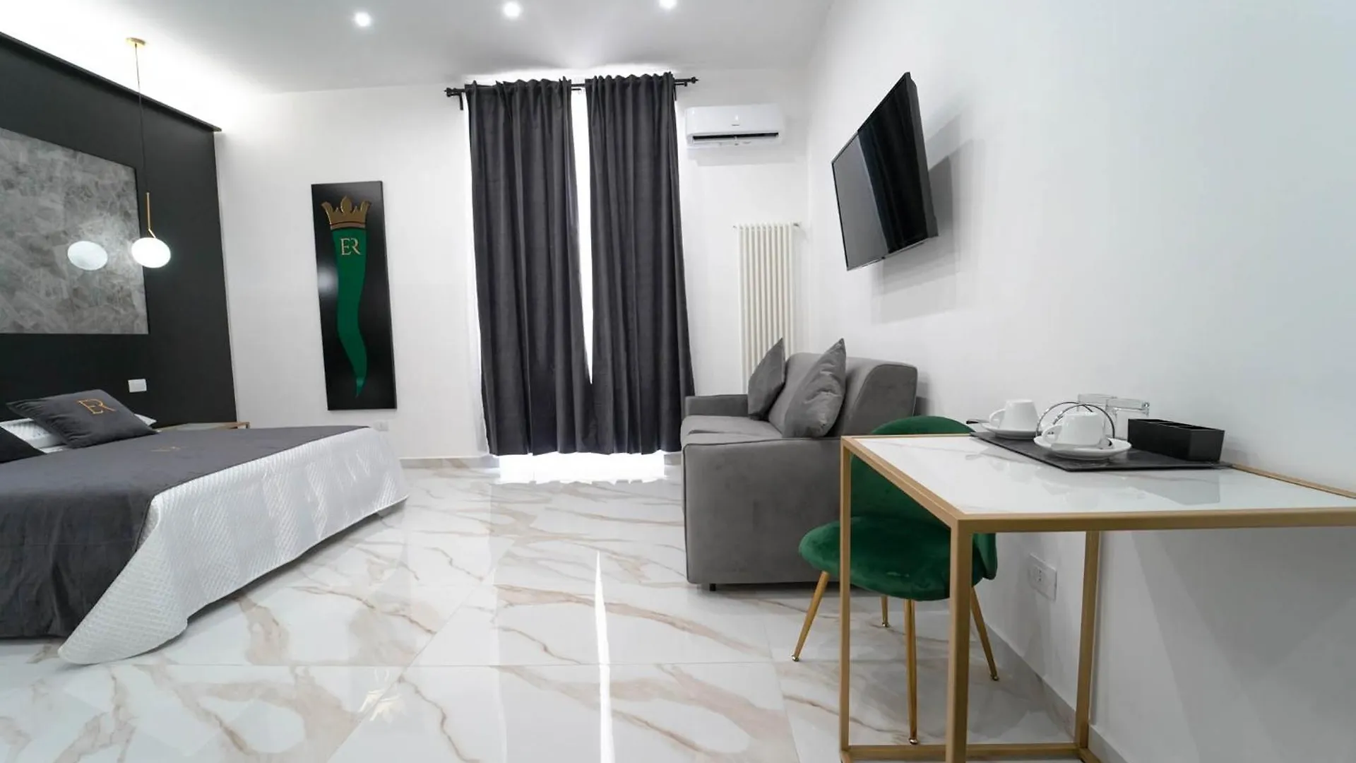 Elite Rooms 나폴리 B&B